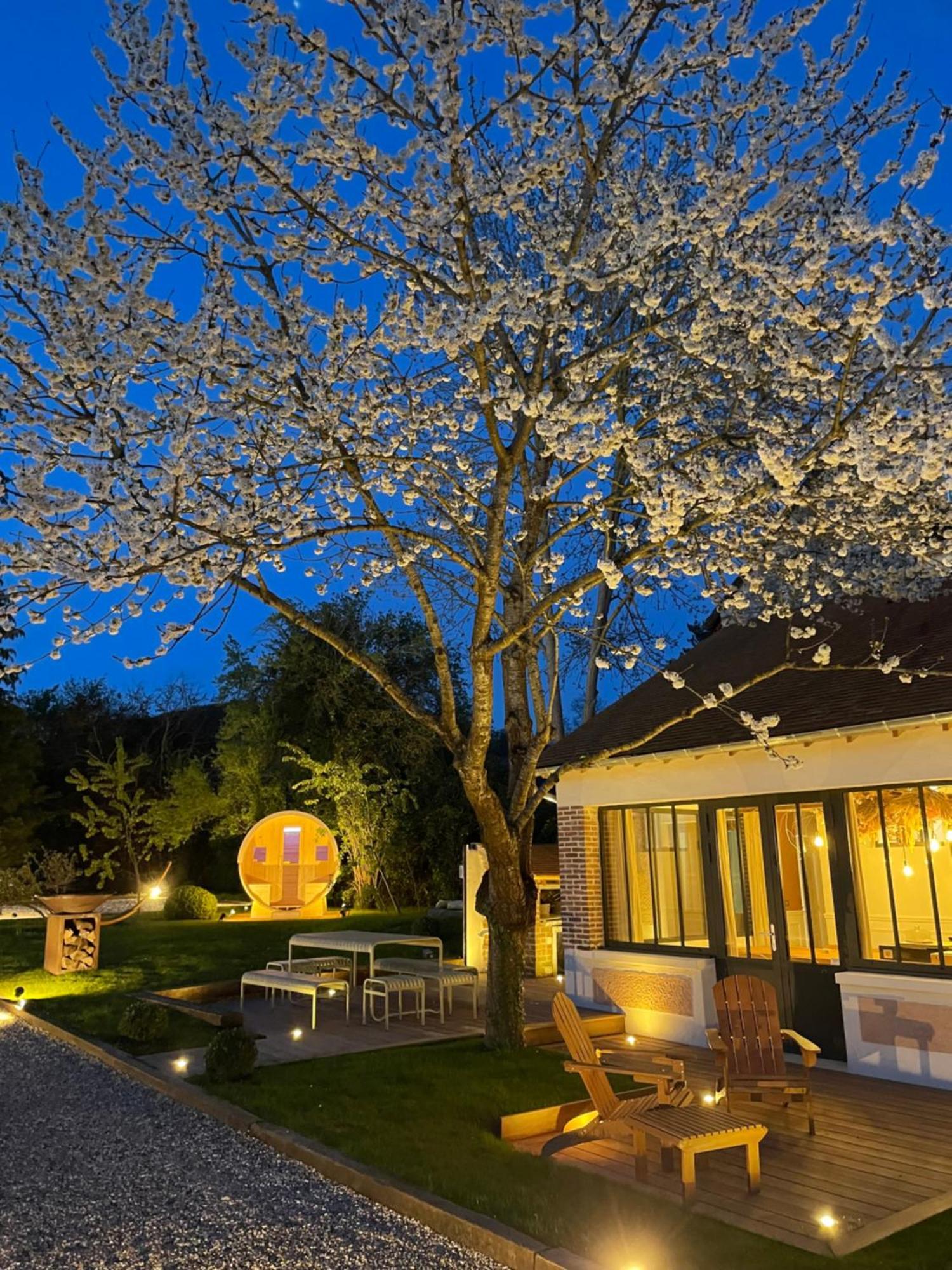 La Petite Maison De Giverny - Privatisation Gite De Charme 5 Etoiles Au Coeur Du Village - 3 Chambres Exteriör bild