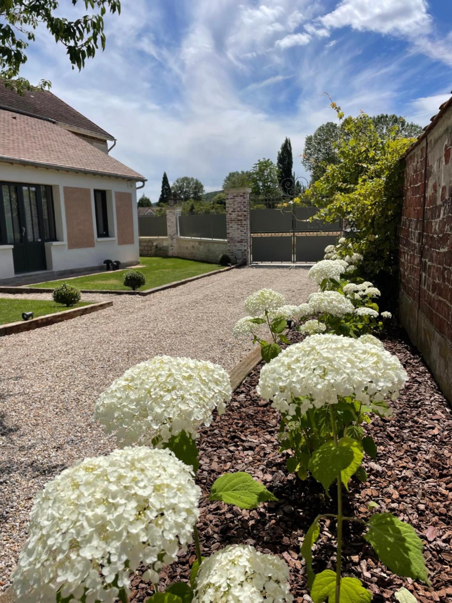 La Petite Maison De Giverny - Privatisation Gite De Charme 5 Etoiles Au Coeur Du Village - 3 Chambres Exteriör bild