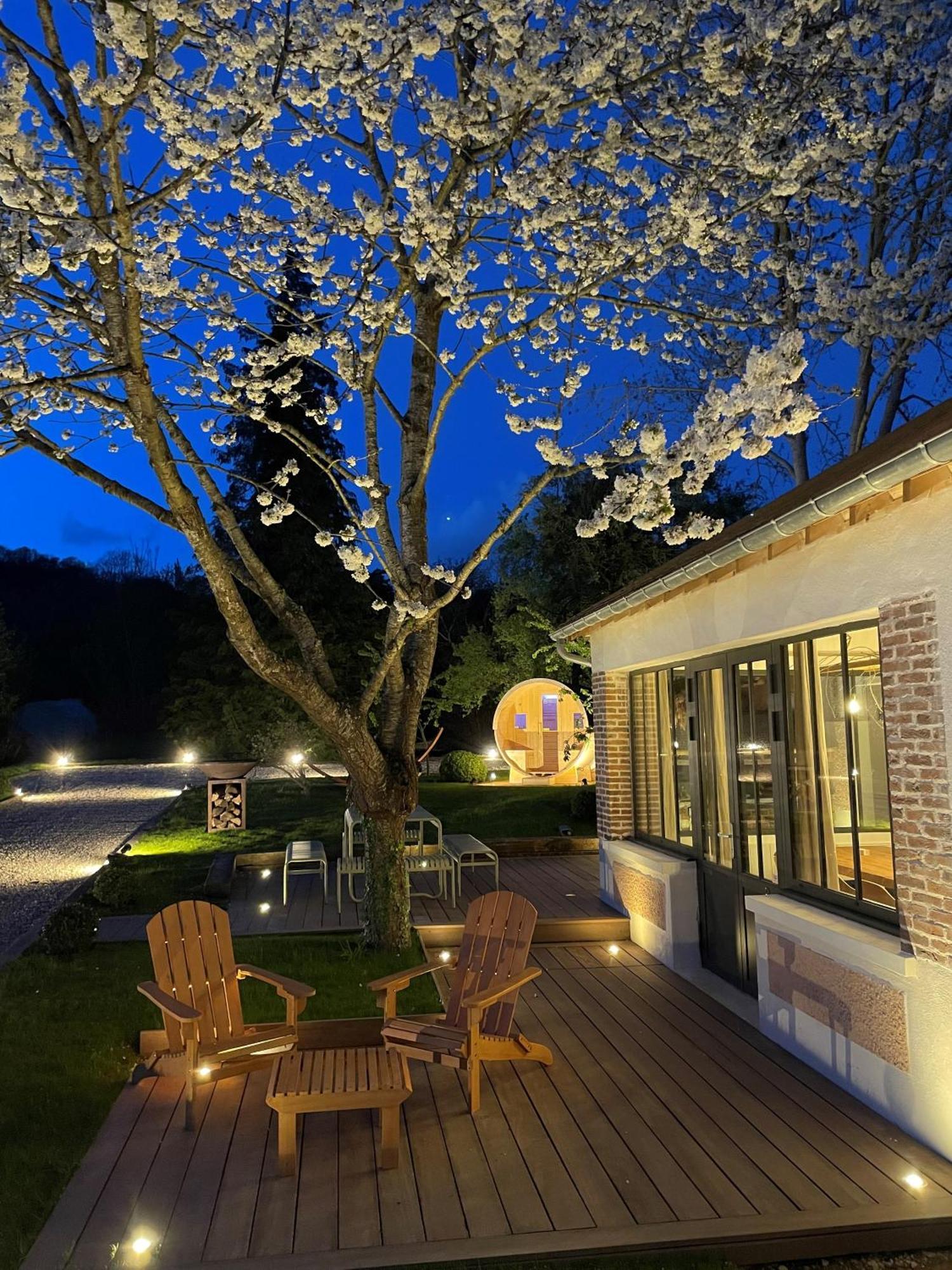 La Petite Maison De Giverny - Privatisation Gite De Charme 5 Etoiles Au Coeur Du Village - 3 Chambres Exteriör bild
